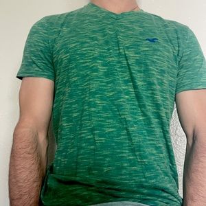 Men’s Small Hollister Tee
